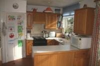 Semi-Detached House, 3 bedrooms, Freehold