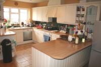 Semi-Detached House, 3 bedrooms, Freehold