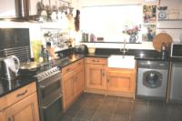 Semi-Detached House, 3 bedrooms, Freehold