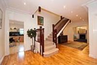 Detached House, 8 bedrooms, Freehold