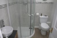 End-of-Terrace House, 5 bedrooms, Freehold