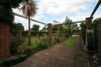 Bungalow, 4 bedrooms, Freehold