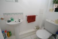 End-of-Terrace House, 4 bedrooms, Freehold