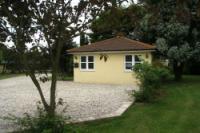 Bungalow, 5 bedrooms, Freehold