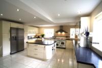 Detached House, 5 bedrooms, Freehold