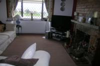 Semi-Detached House, 3 bedrooms, Freehold