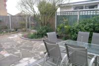 Semi-Detached House, 3 bedrooms, Freehold