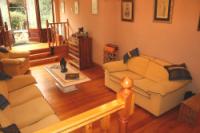 Semi-Detached House, 3 bedrooms, Freehold