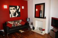 Semi-Detached House, 4 bedrooms, Freehold