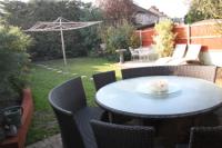 Semi-Detached House, 3 bedrooms, Freehold