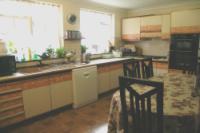 Semi-Detached House, 4 bedrooms, Freehold
