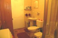 Semi-Detached House, 4 bedrooms, Freehold