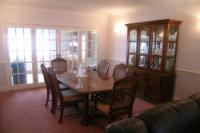Mid-Terrace House, 3 bedrooms, Freehold