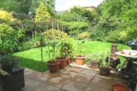 Semi-Detached House, 5 bedrooms, Freehold