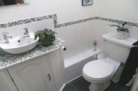 Semi-Detached House, 5 bedrooms, Freehold