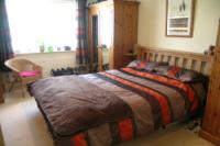 Semi-Detached House, 5 bedrooms, Freehold