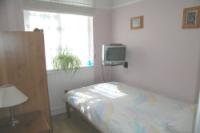 Semi-Detached House, 5 bedrooms, Freehold