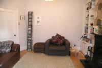 Mid-Terrace House, 3 bedrooms, Freehold