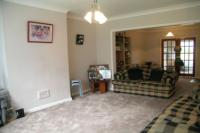 Semi-Detached House, 3 bedrooms, Freehold