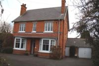 Detached House, 8 bedrooms, Freehold