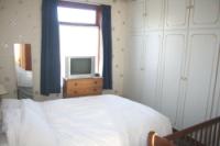 End-of-Terrace House, 4 bedrooms, Freehold
