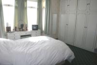 End-of-Terrace House, 4 bedrooms, Freehold