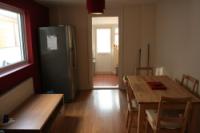 Mid-Terrace House, 3 bedrooms, Freehold