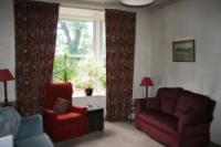 Mid-Terrace House, 4 bedrooms, Freehold