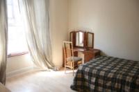 Mid-Terrace House, 4 bedrooms, Freehold