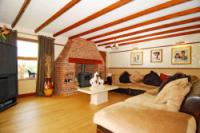 Detached House, 9 bedrooms, Freehold