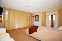 Detached House, 9 bedrooms, Freehold