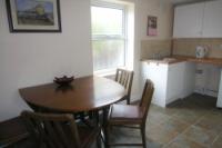 Semi-Detached House, 5 bedrooms, Freehold