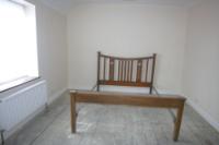 Semi-Detached House, 5 bedrooms, Freehold