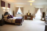 Detached House, 5 bedrooms, Freehold