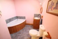 Detached House, 4 bedrooms, Freehold