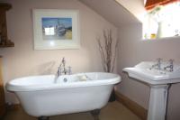 Cottage, 3 bedrooms, Freehold
