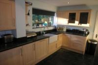 Semi-Detached House, 3 bedrooms, Freehold