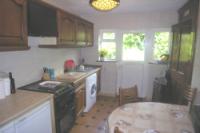 Mid-Terrace House, 3 bedrooms, Freehold
