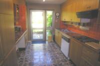 End-of-Terrace House, 5 bedrooms, Freehold