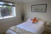 Mid-Terrace House, 2 bedrooms, Freehold