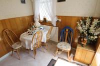 Semi-Detached House, 5 bedrooms, Freehold