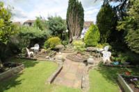 Semi-Detached House, 5 bedrooms, Freehold