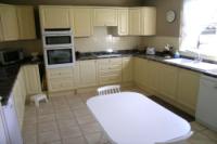 Semi-Detached House, 4 bedrooms, Freehold