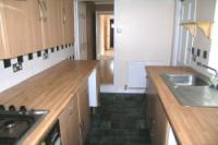 Mid-Terrace House, 3 bedrooms, Freehold