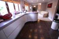 Detached House, 5 bedrooms, Freehold