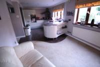 Detached House, 5 bedrooms, Freehold