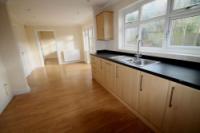Detached House, 4 bedrooms, Freehold