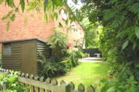 Semi-Detached House, 3 bedrooms, Freehold