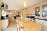 Detached House, 5 bedrooms, Freehold
