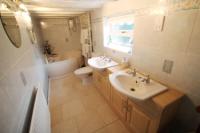 Detached House, 4 bedrooms, Freehold